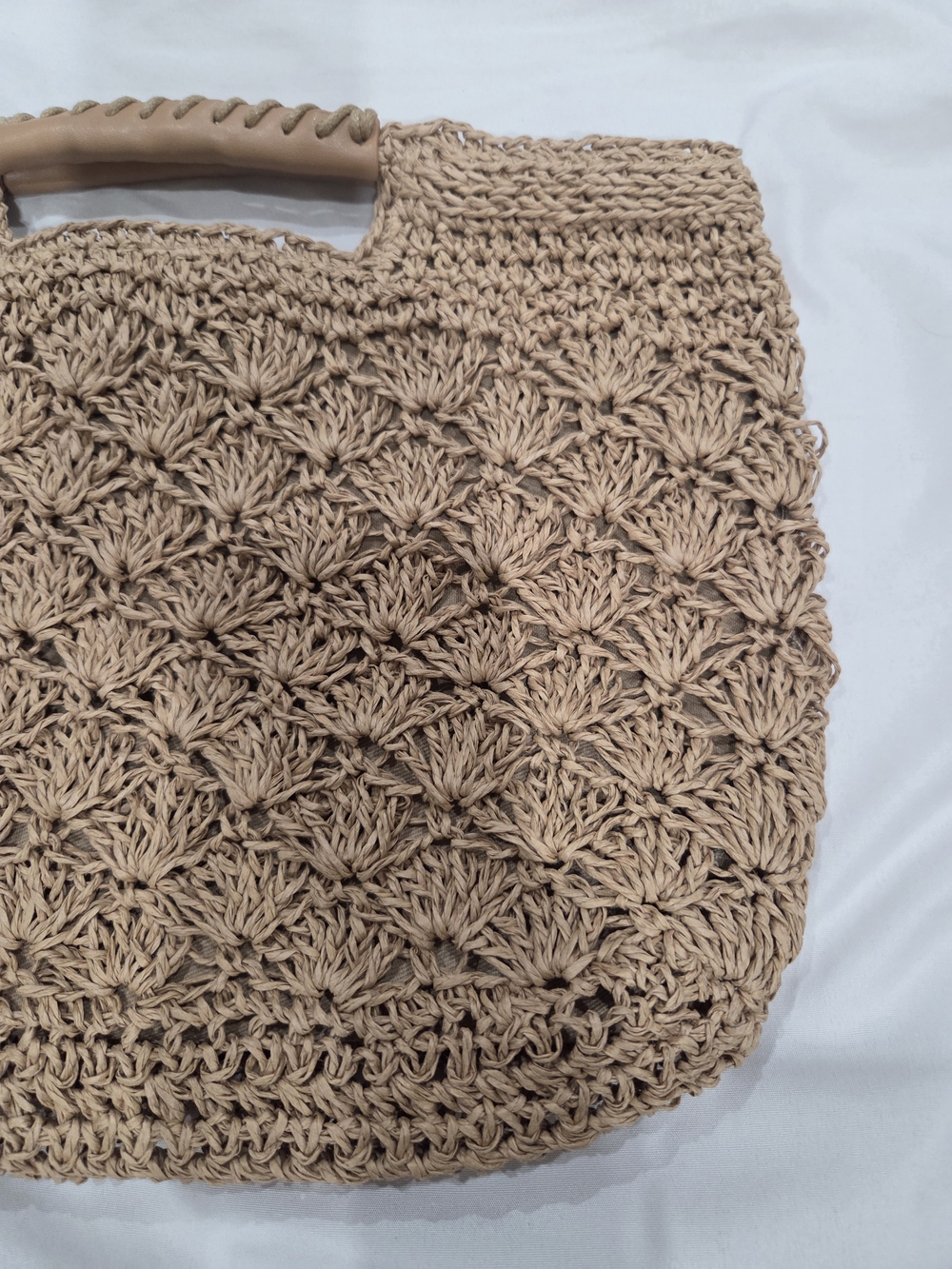Banana Republic Woven Crochet Clutch in Beige Tan - Picture 5 of 5